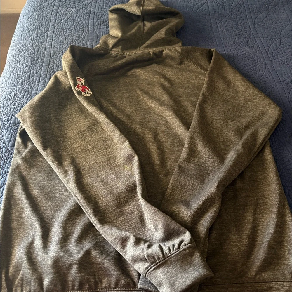 NC State Wolfpack Gray Hoodie - Picture 7 of 13